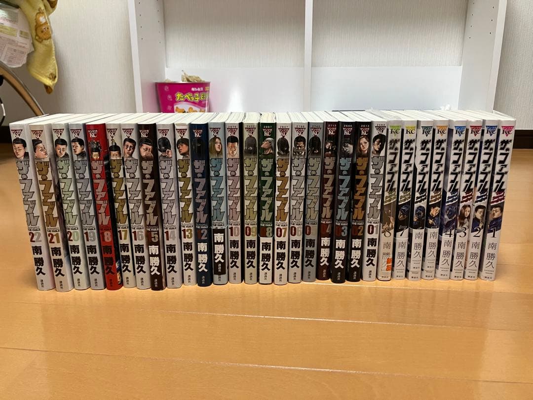 ファブル 1~22巻 ファブル the second contact 1~8巻 Amazon.co.jp: ザ・ファブル The second contact(8) (ヤングマガジンKC