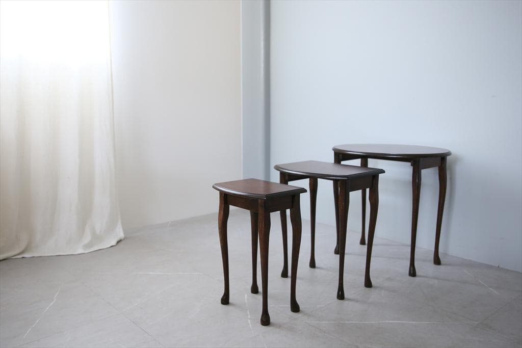 英国アンティーク猫脚ネストテーブル3台/木製机/サイドテーブル(92-238