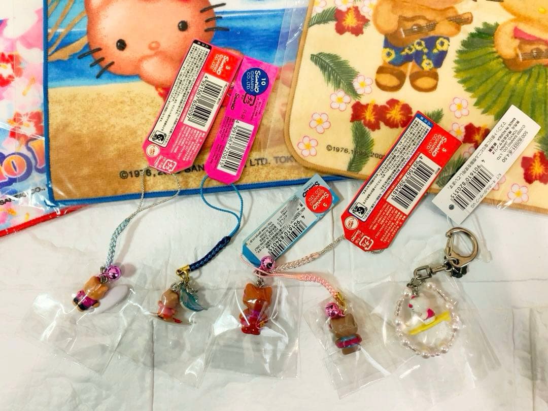公*o様 希少レア　ご当地　日焼けキティ　ハワイ　海　根付　ミニタオル　☆まとめ