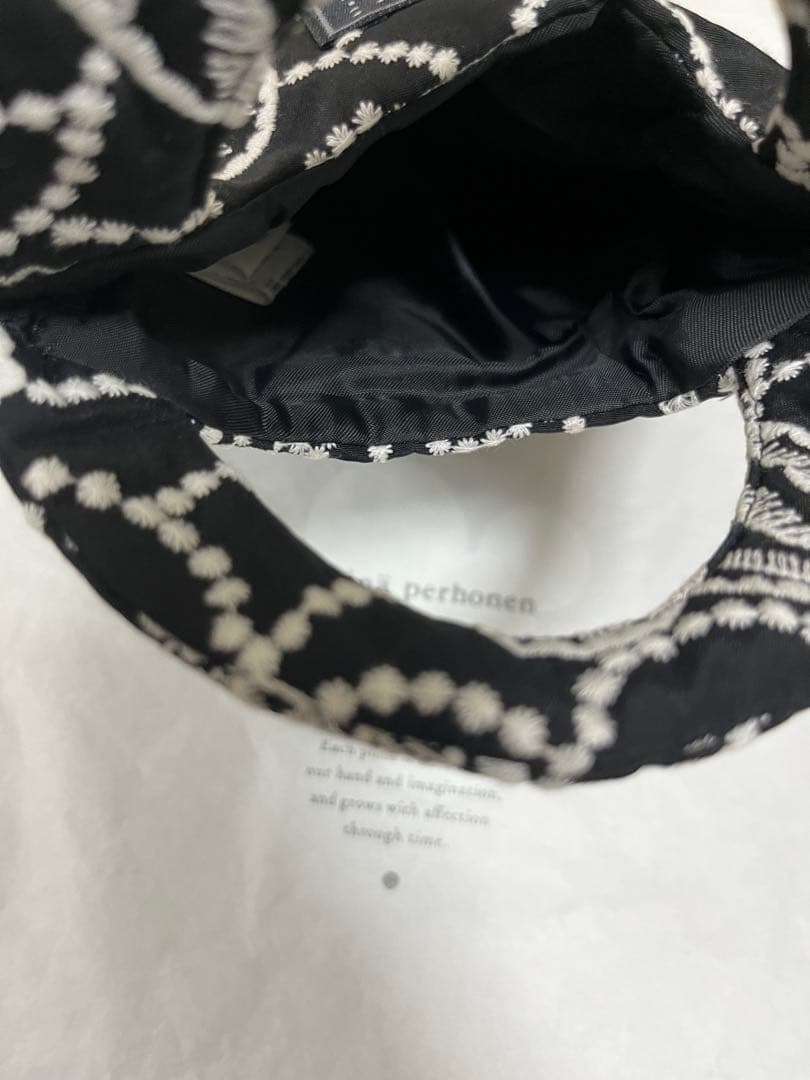 ミナペルホネン forest card うずらバッグ uzura bag 黒×白