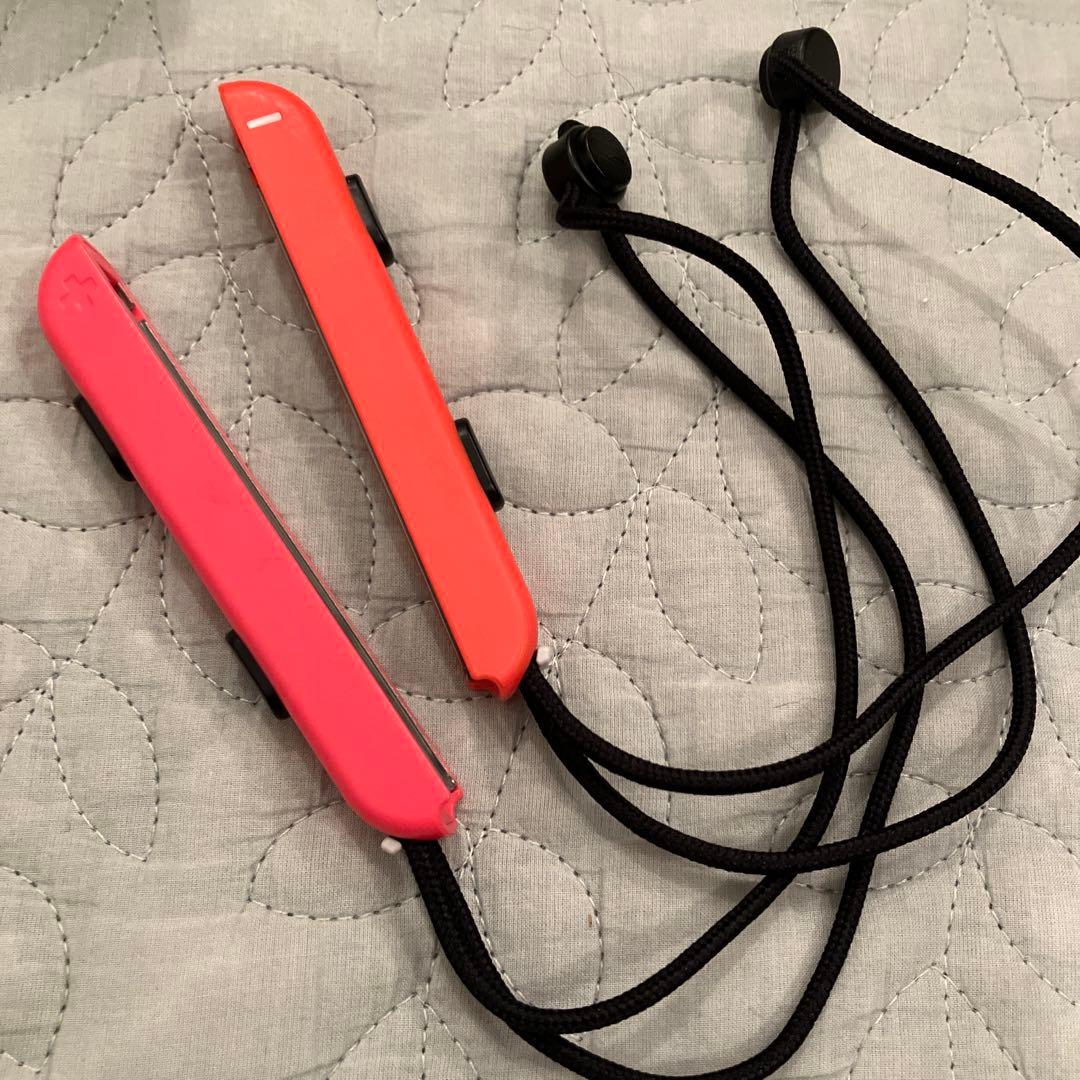 Nintendo Switch 本体 紫/黄色 Joy-Conストラップ付き