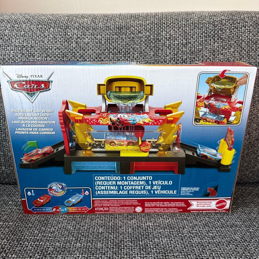マテル社 ディズニー カーズ 洗車プレイセット 色が変わるマックィーン