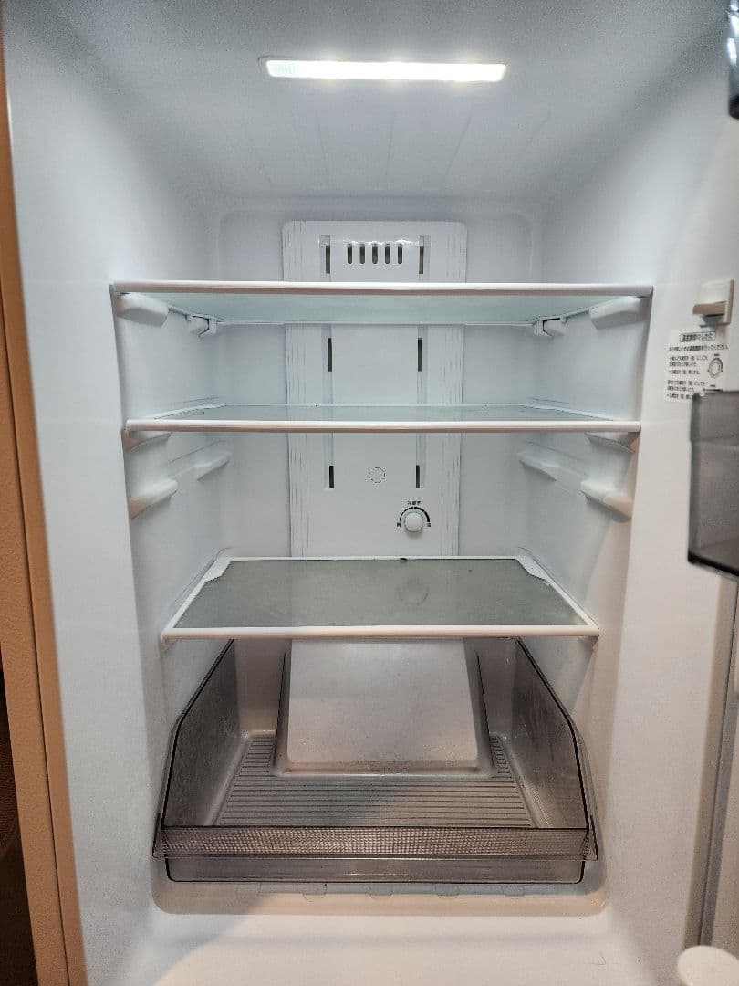 東芝 GR-V15BS (W) ノンフロン冷蔵庫 153L