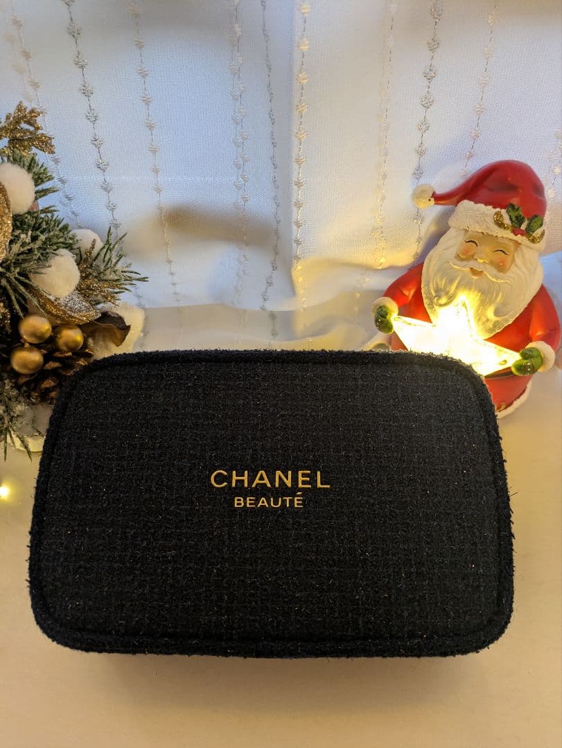 CHANEL クリスマスコフレ2025 アイシャドウ　マスカラセット　ポーチ