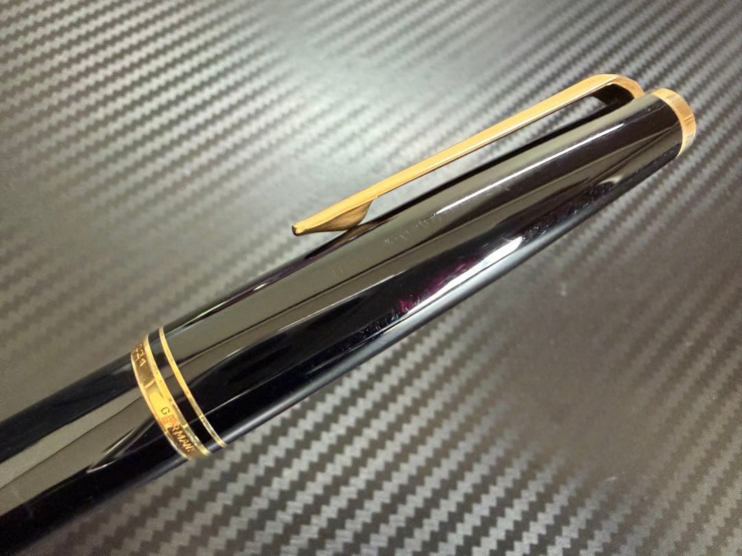 未使用に近い 吸入式 モンブラン No.221 ブラック EF 極細字 万年筆