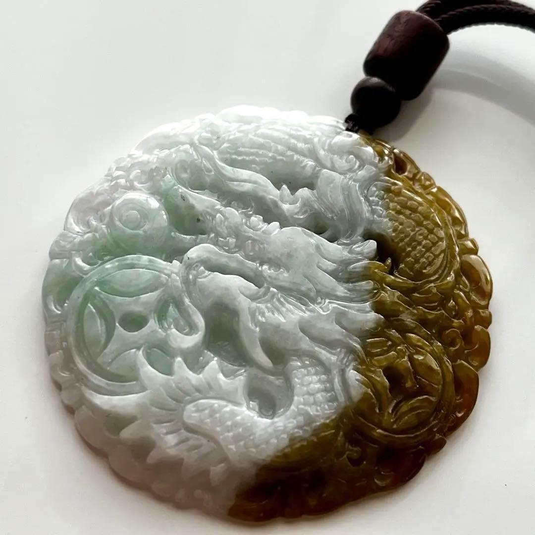 鑑別付 本翡翠 硬玉 A 龍神 招財 彫刻 ペンダント 15.5g 翡翠 一点物