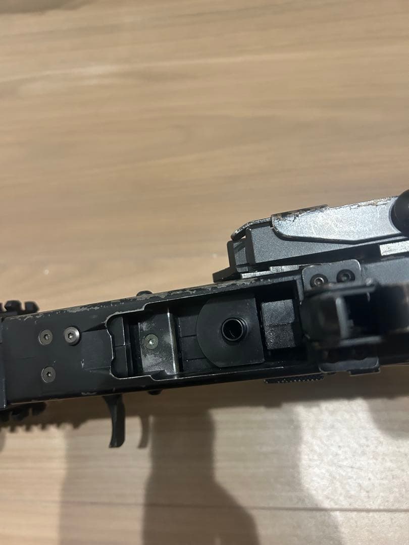 東京マルイ 次世代電動ガン AK102 マガジンアダプター付き