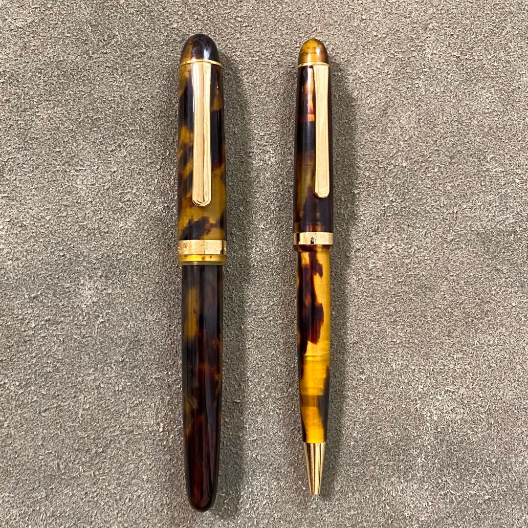 なんのへんてつもない筆箱