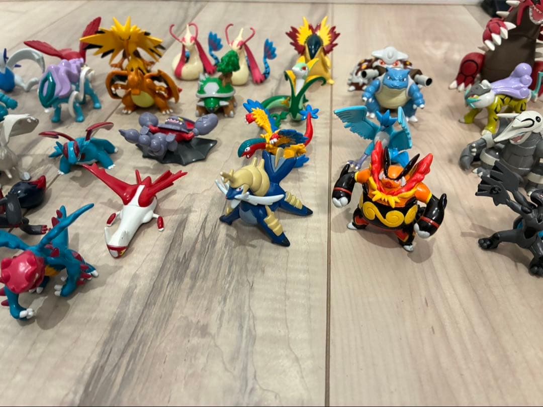 ポケモン　モンコレ 旧モンコレ まとめ売り　フィギュア　32体　レア