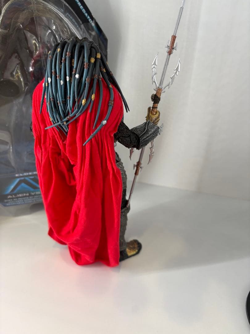 ネカ　avp エルダープレデター　豆魚雷