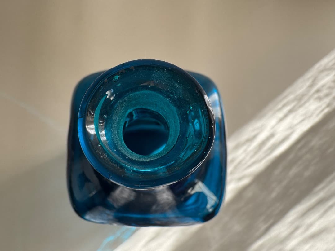 小谷眞三 倉敷ガラス 角長瓶