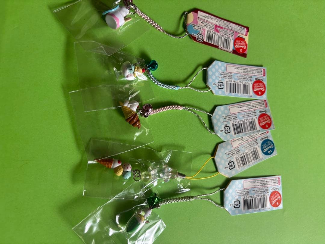 キティ　ストラップ　ソフトクリーム　アイスクリーム　メロンソーダ　ストップ　希少