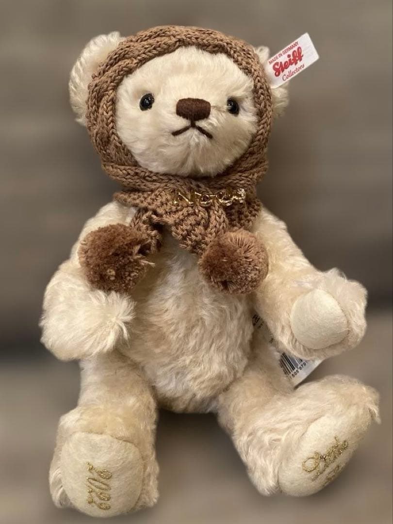 シュタイフ/Steiff テディベア リトルサンタ2022”Noel”日本限定 ドイツ創業ぬいぐるみブランドシュタイフの日本限定シリーズ「リトル