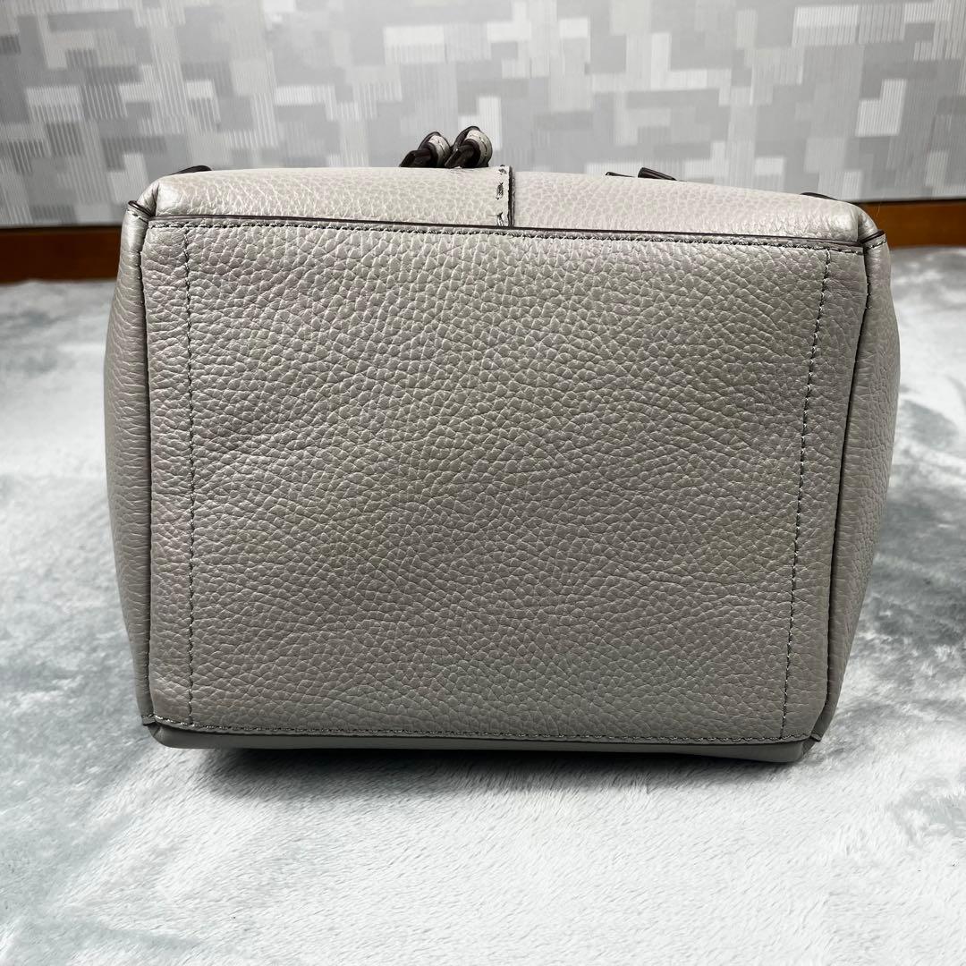 Tory Burch マックグロー ハンドバッグ グレー系 レザー