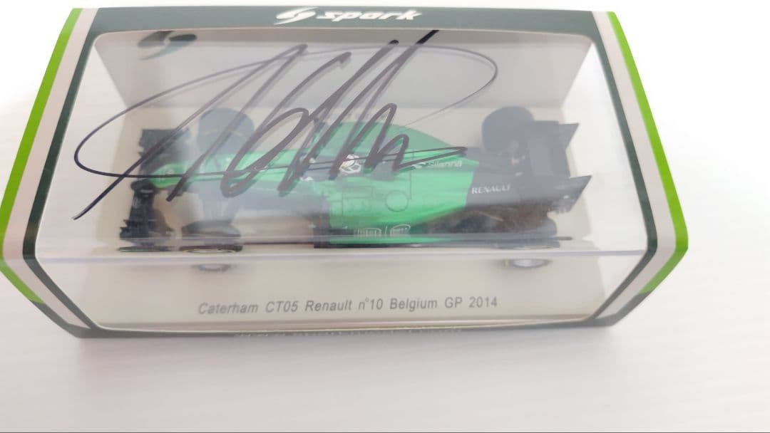 スパーク1/43ケータハムCT05ルノー　A.ロッテラー