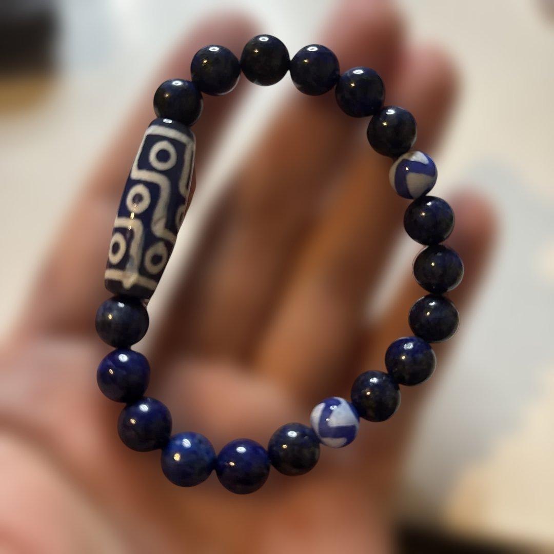 すごいパワーが入ってくる！九眼天珠と青玉髄天珠のブレスレット！