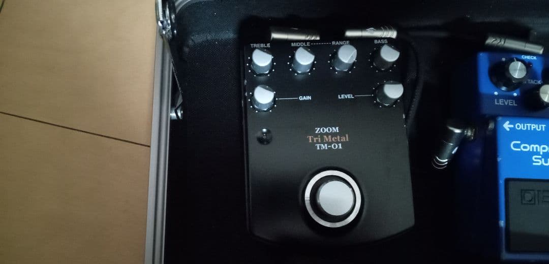 ZOOM TM-01 エフェクターセット ハードケースに入れたまま発送します！