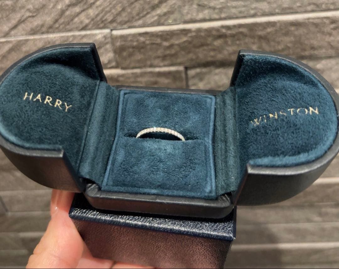 最安値！1/5までハリーウィンストン　マイクロパヴェハーフエタニティリング