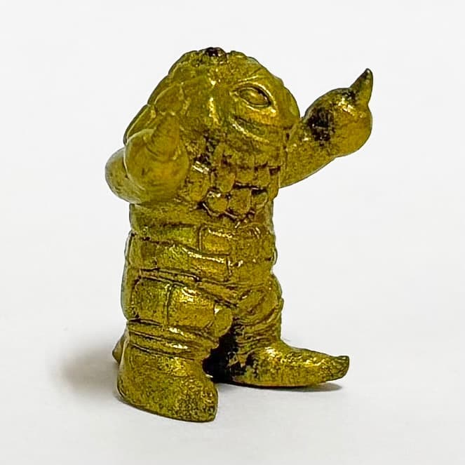 セアーズ　ウルトラ怪獣磁石消しゴム　ダンガー（ゴールド）