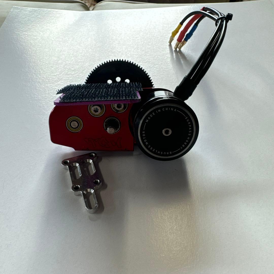 #オフロードTGH レッド モーター ギア 取り付けプレート付き