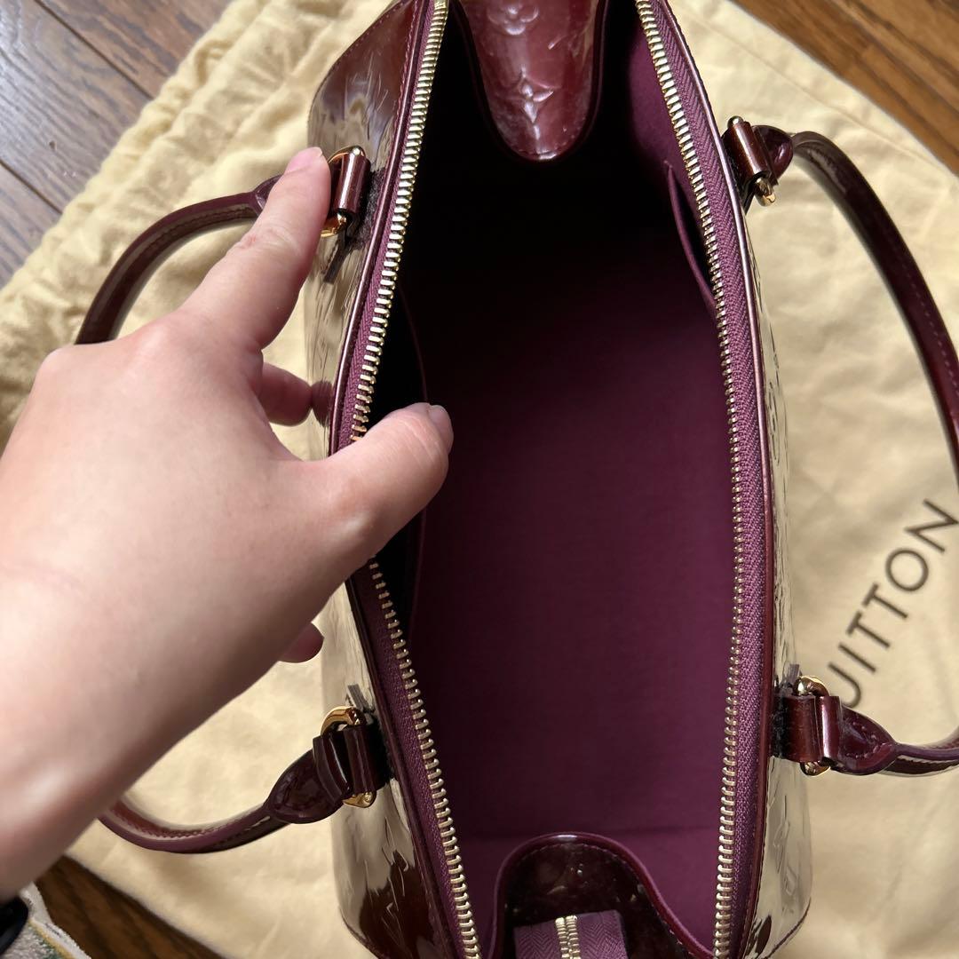 LOUIS VUITTON ヴェルニパープル