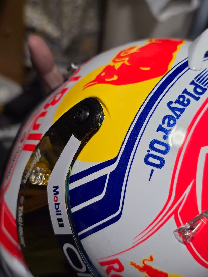 本日限定値下げ フェルスタッペン 1/2 ヘルメット 2023 シューベルト製