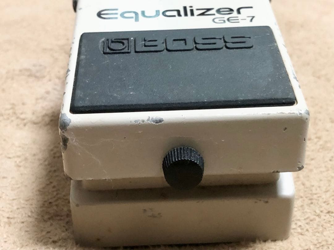 送料込み　BOSS GE-7 イコライザー　ボス　日本製