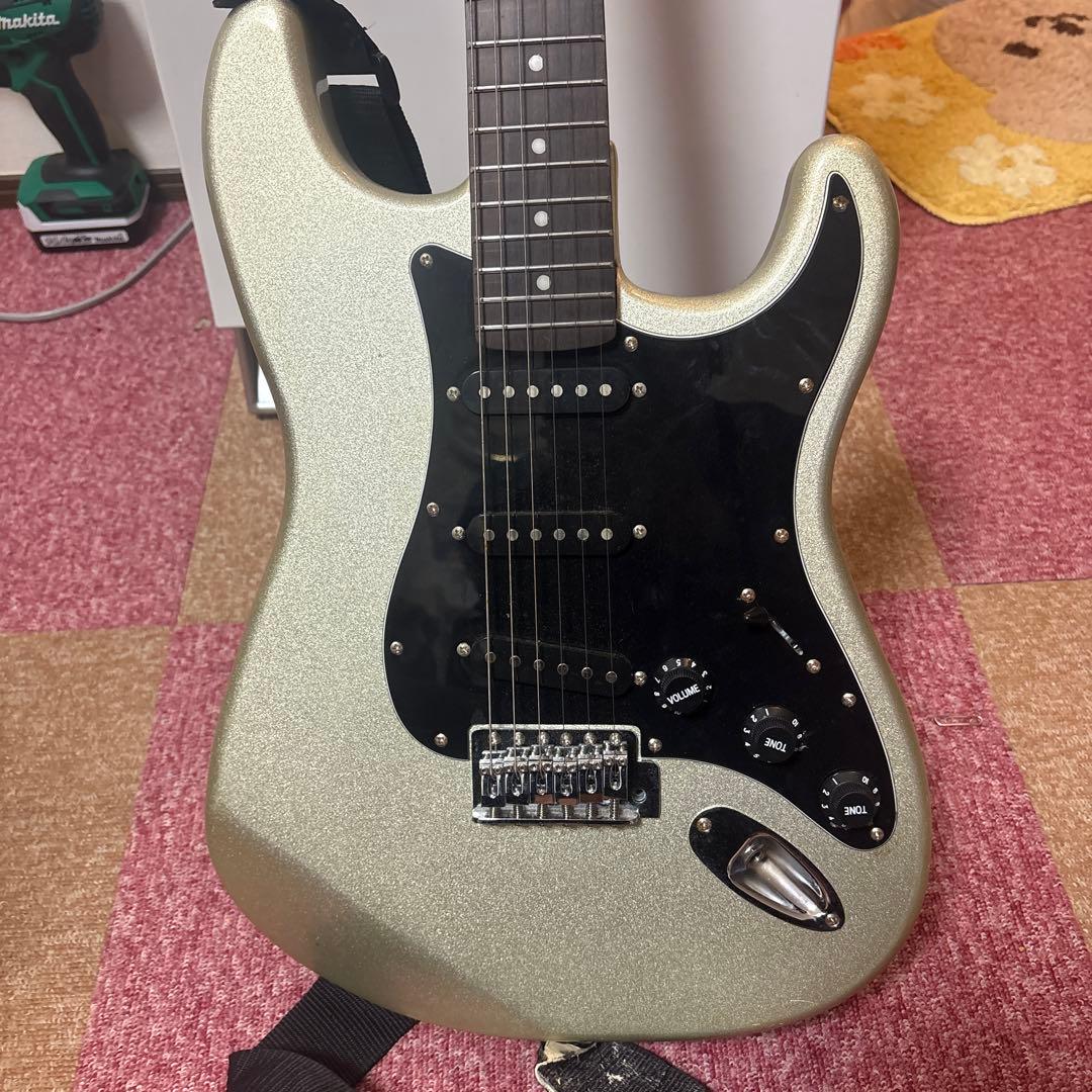 Mavis ストラトキャスタータイプ