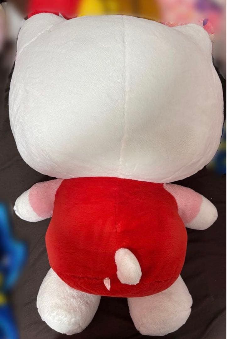 キティちゃんぬいぐるみ　超特大キティちゃん　希少レアキティ