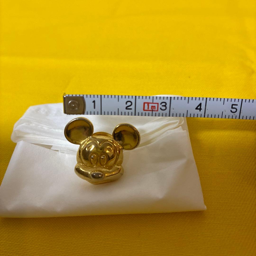 バロー社刻印 ミッキーマウス 金色 ピンバッジ