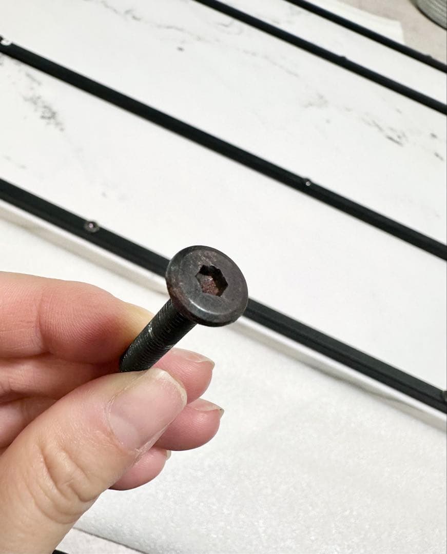 LOWYA 大理石柄ダイニングテーブル　140センチ