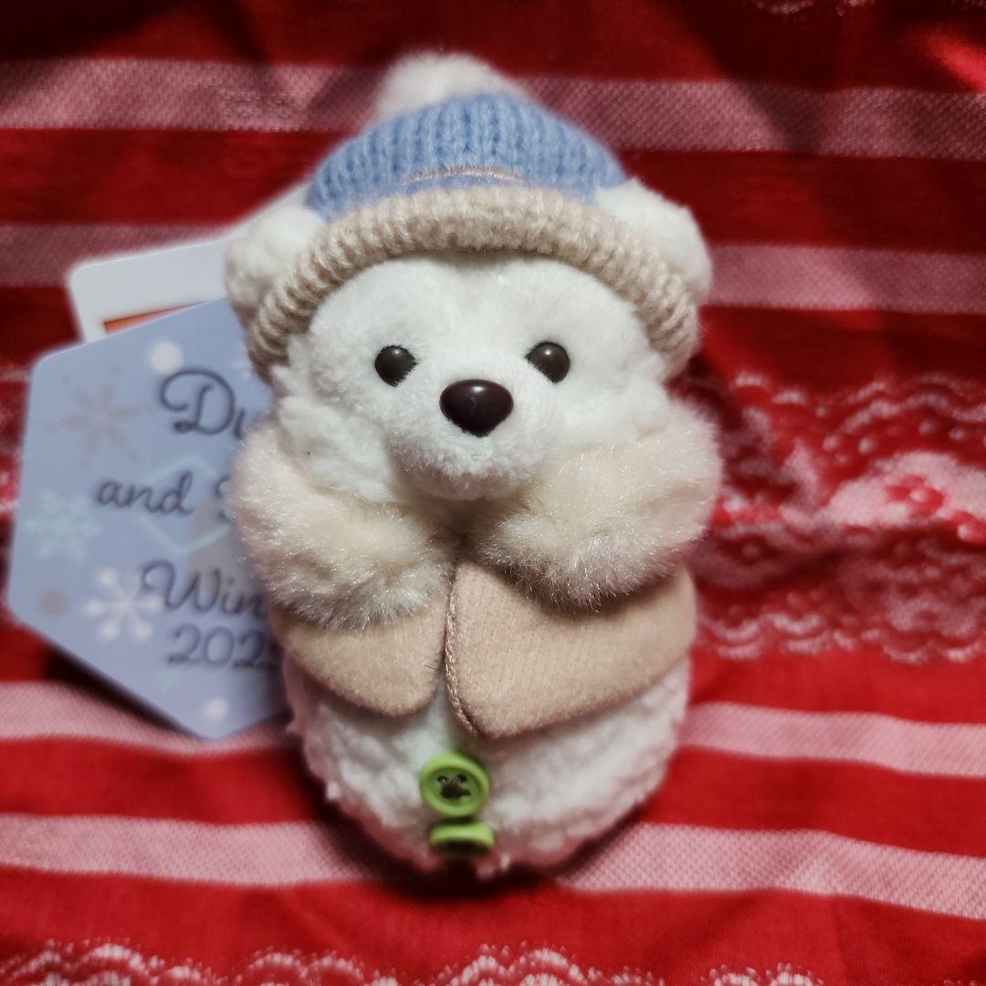 新品 ダッフィーシェリーメイぬいぐるみチャーム　シークレットオブスノーウィーデイ