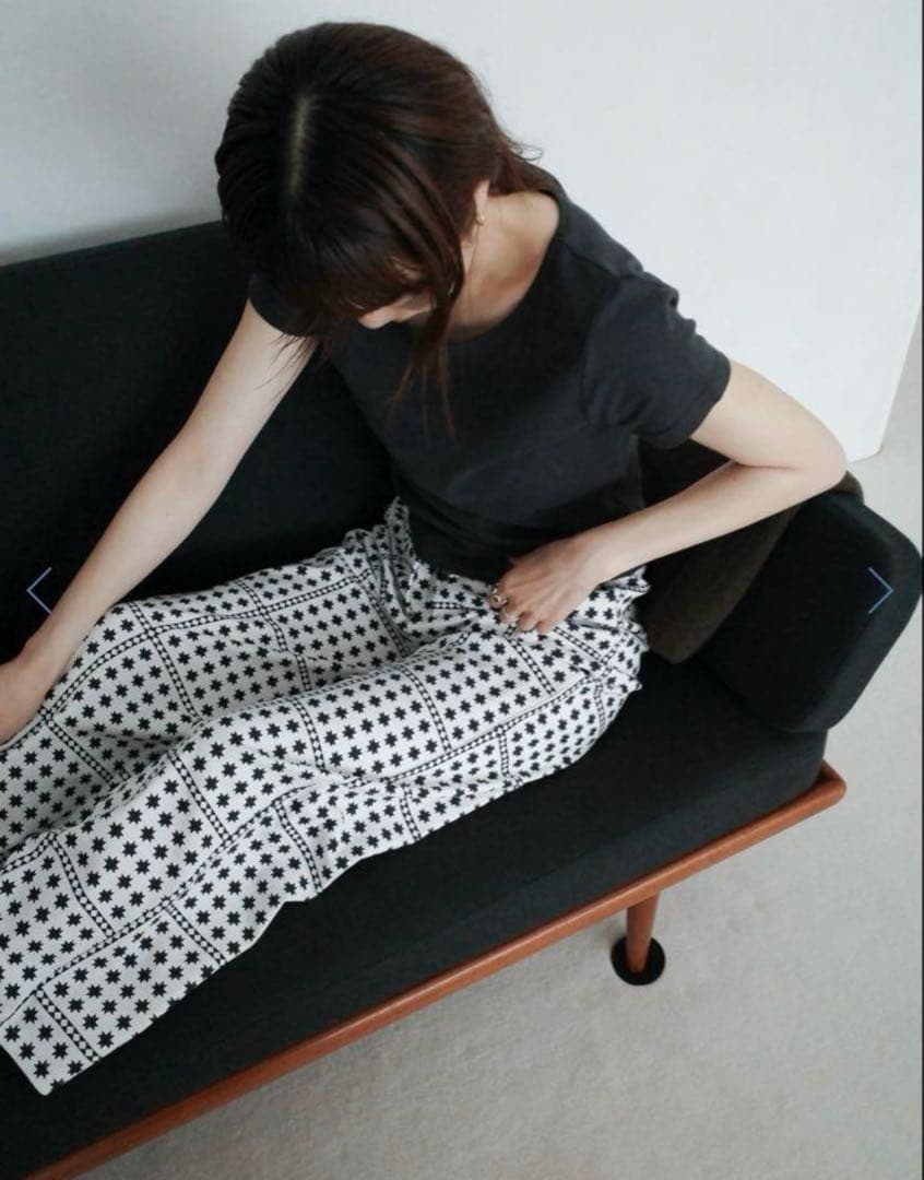 House on the hill parent pants tile