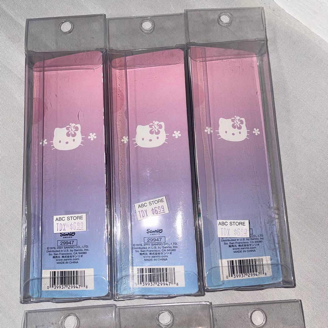 ハワイ　HAWAII ご当地キティ　根付　ハイビスカス