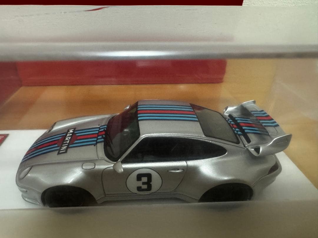 【SCMモデル】限定50台Porsche 993 Martini Racing