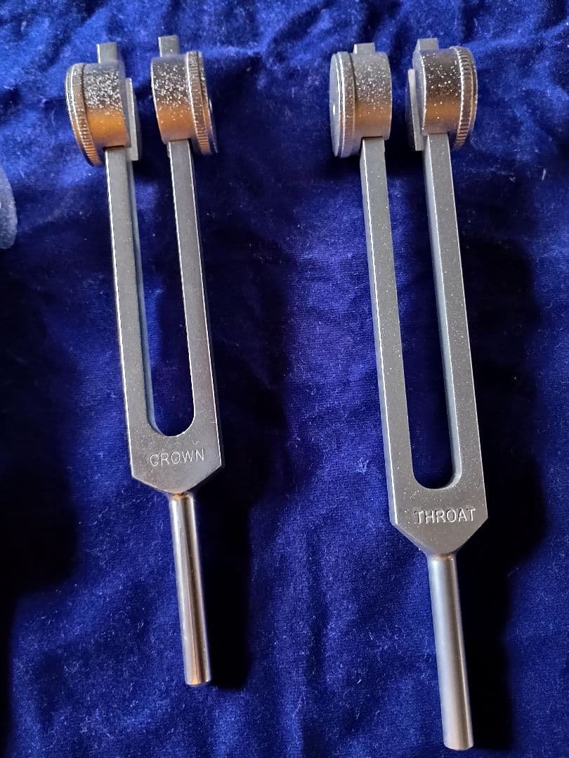 チャクラ　チューニング　フォーク　音叉　ヒーリング