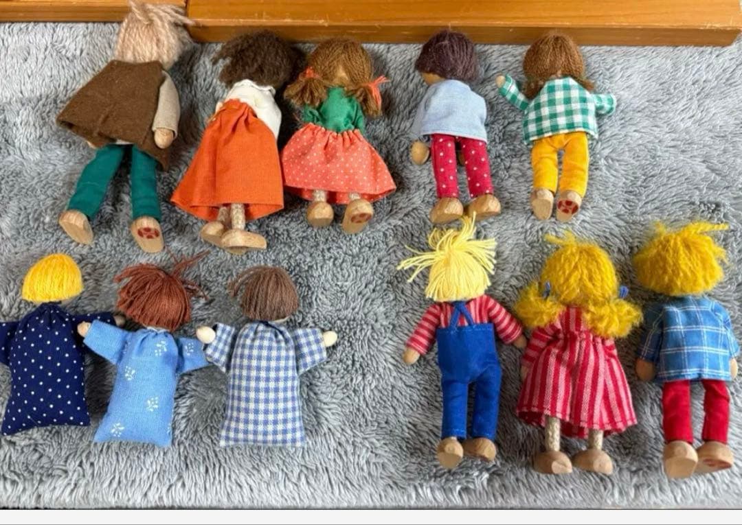 ニキティキ ヘアビック社 人形 11体セット