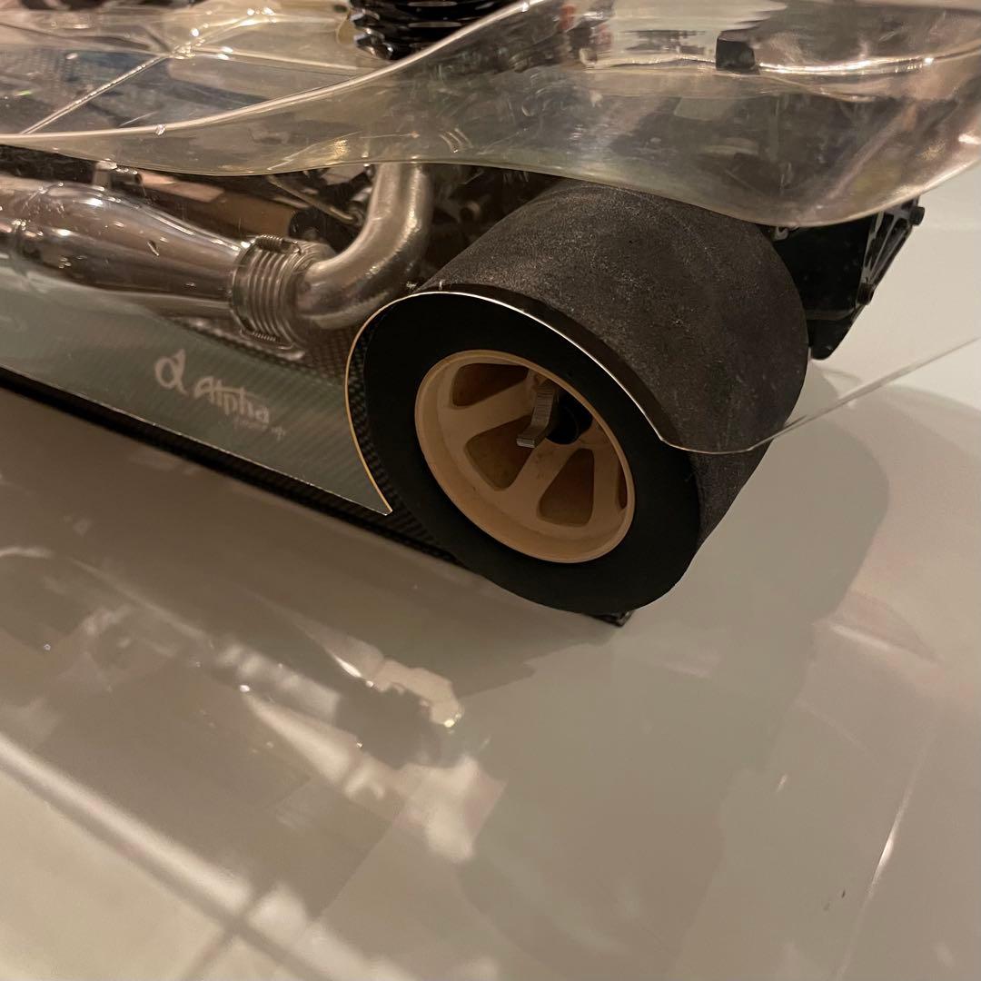 新品未使用】 無限製機 1/8 4WD エンジンラジコンカー STING