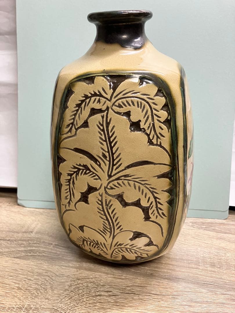 琉球 沖縄 壺屋焼 【故】新垣勲作 角壺 希少 やちむん ヤチムン - メルカリ