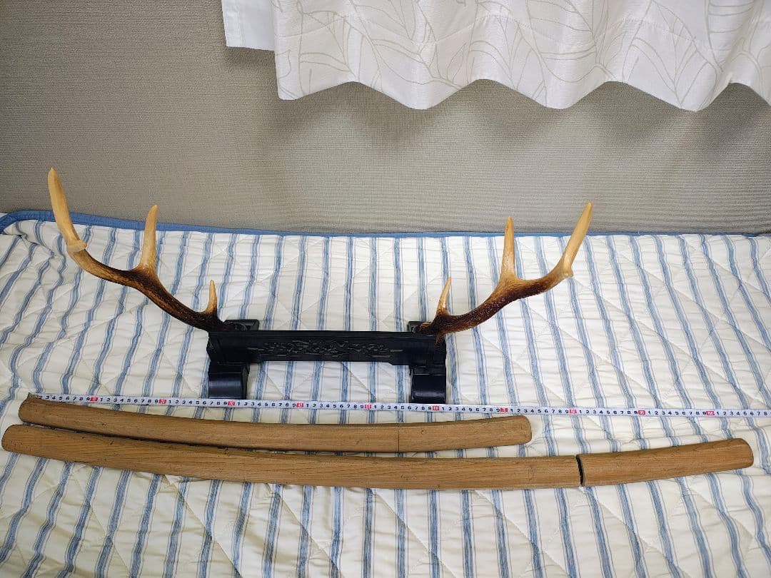 模造刀白鞘、打刀、脇差、飾り棚までセット　美品