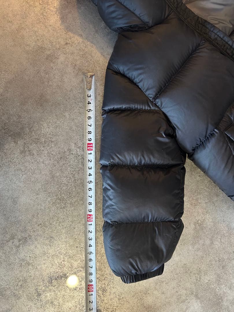 ABCz様【美品】モンクレール ダウンジャケット(12/18M)