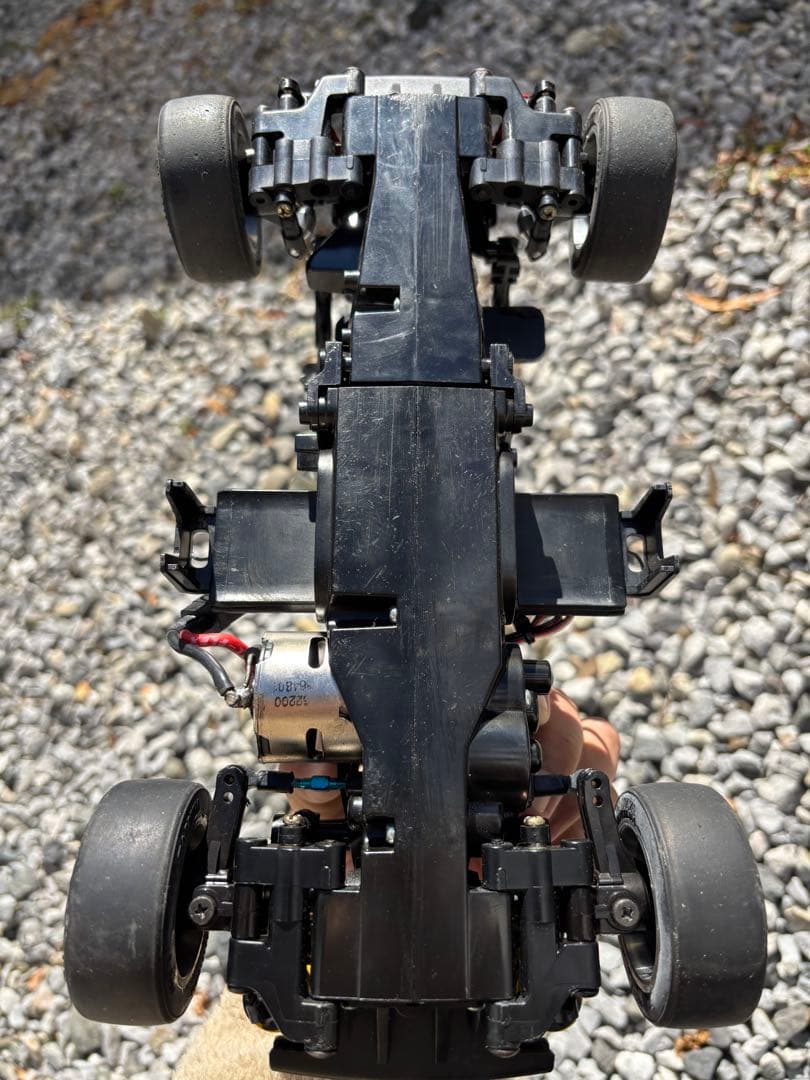 スズキ スイフト ラジコンカー イエロー