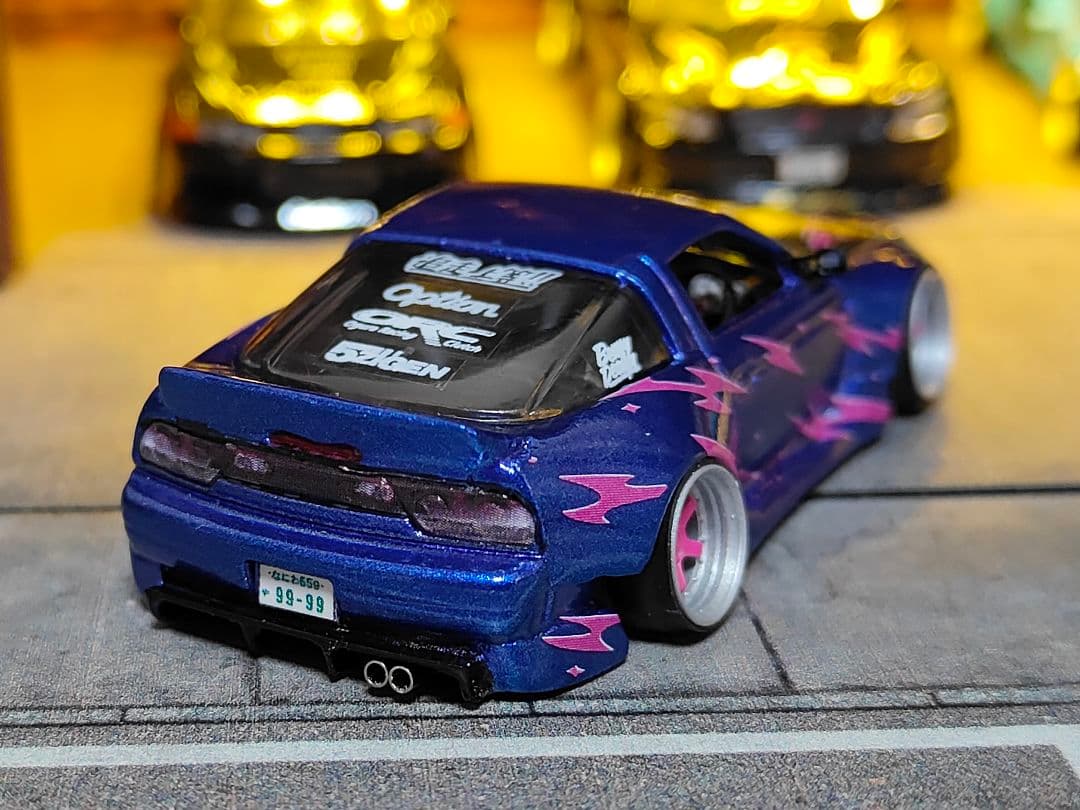 ホットウィールカスタム 日産 180sx フルエアロ ドリ車深リムトミカ