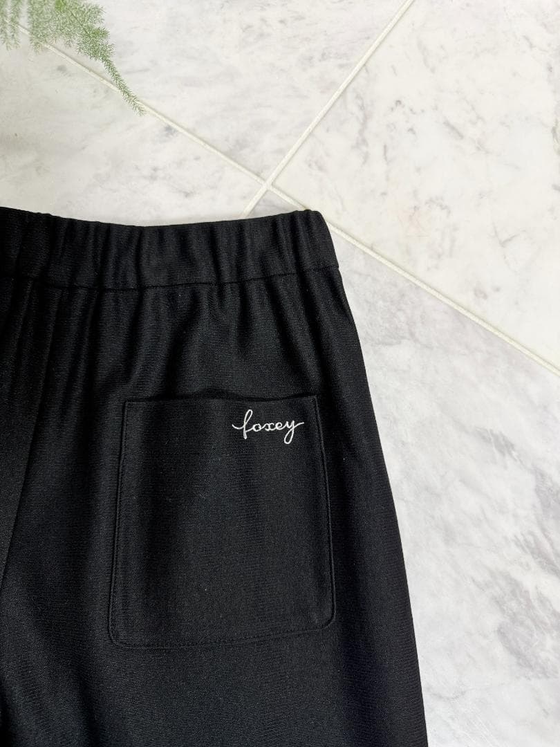 極美品★FOXEY/フォクシー アリーナキュロット ロゴ刺繍38 掲載商品