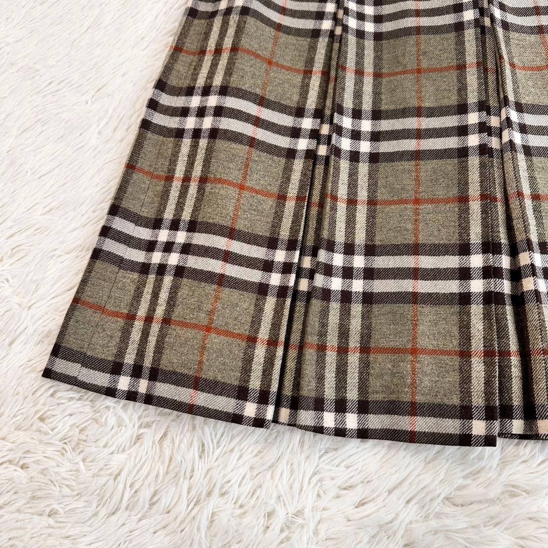 Burberry ロングプリーツスカート & ミニスカート ２点セット