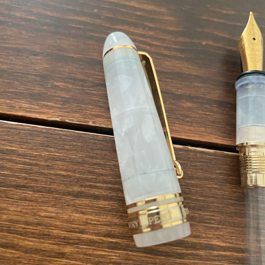 万年筆 Pent〈ペント〉 万年筆 シンフォニー デリカート 純粋(Pure)