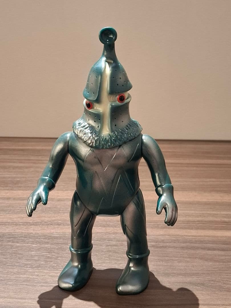 ケムール人 M1号 緑成型 スタンダードサイズ ソフビ