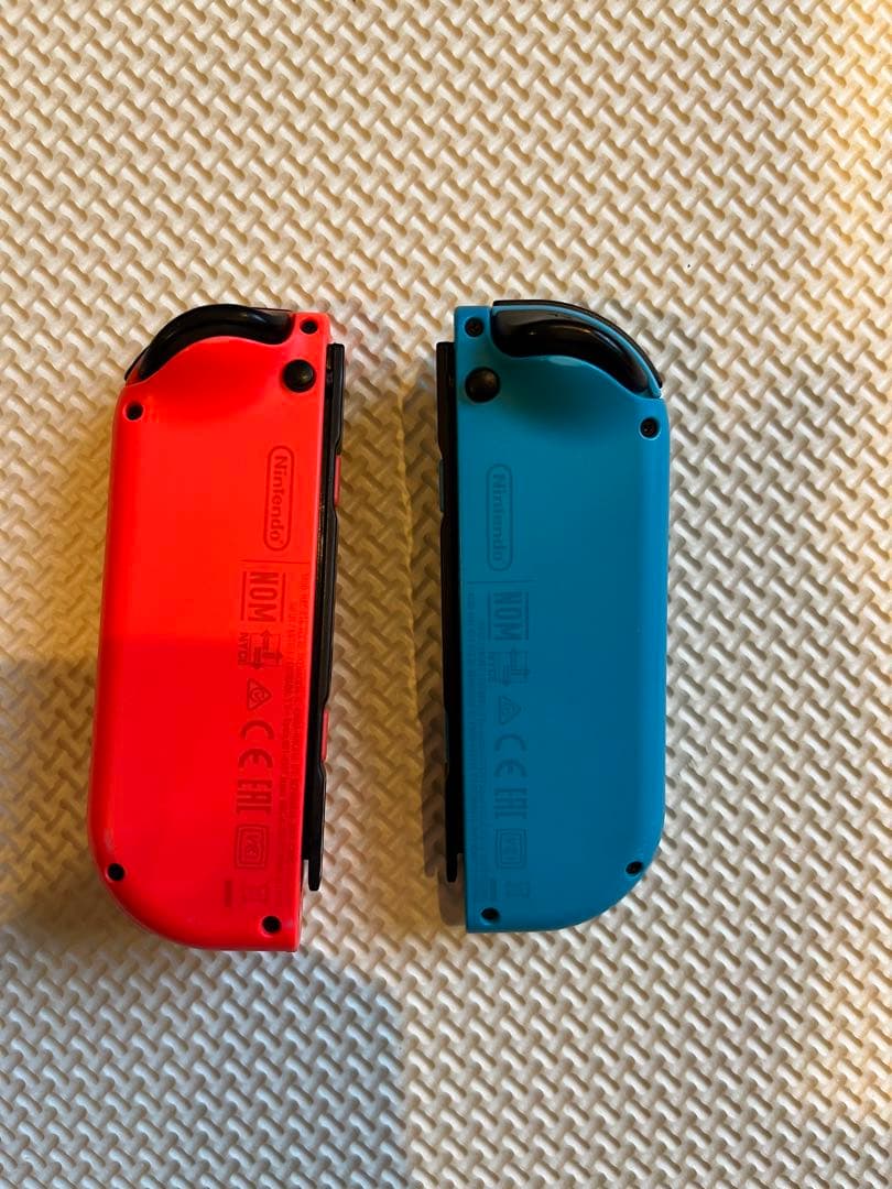 Nintendo Switch 本体　コントローラー