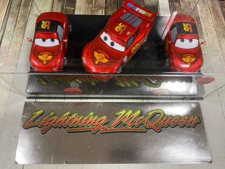 ★セール★カーズ ライトニングマックイーン ミア& ティア ピクサー