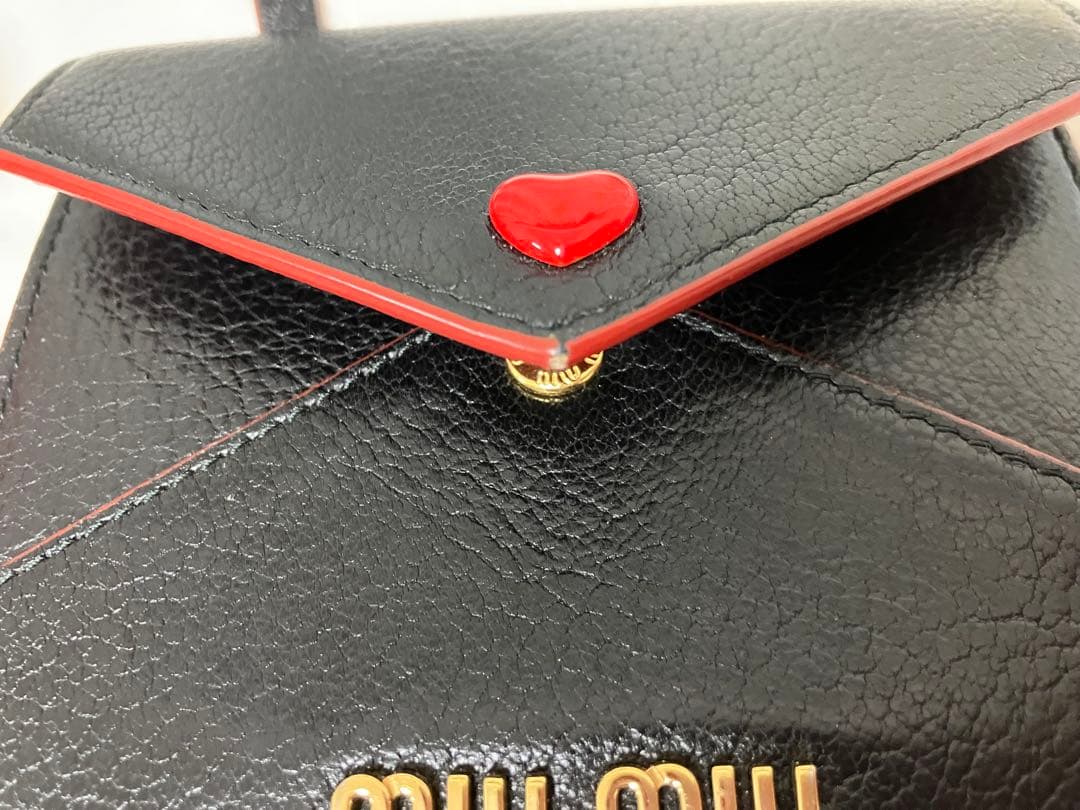 MIUMIUミュウミュウ 折り財布 マドラス ラブレター ハート ブラック